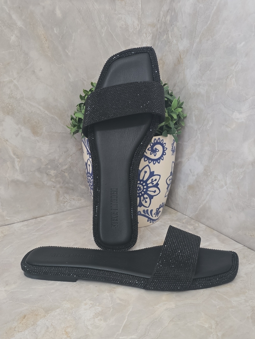 Steve Madden Lumina Black Rhinestone Flat Slide Sandals Square Toe Size 9